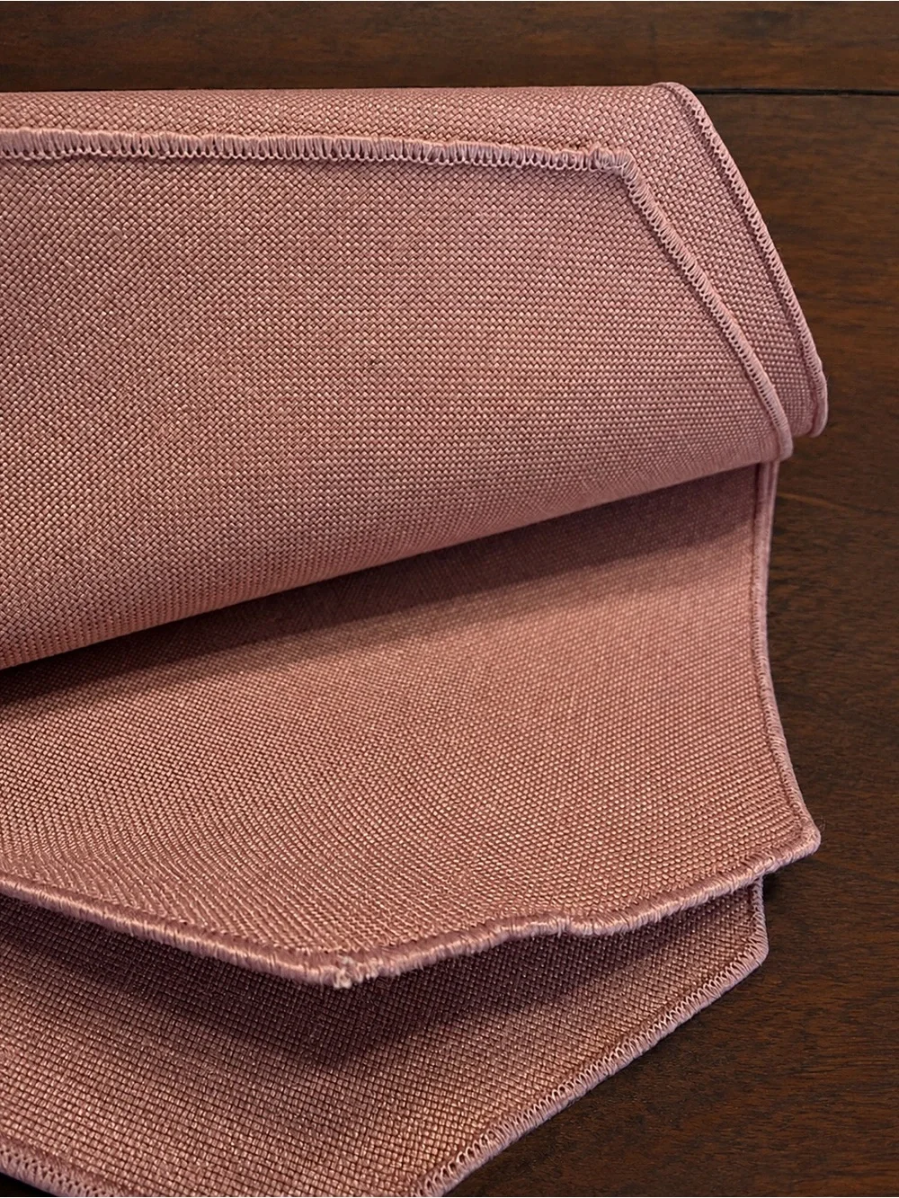 Four Placemats Vintage 80s Dusty Rose Woven Set of 4 Traditional Table Linens